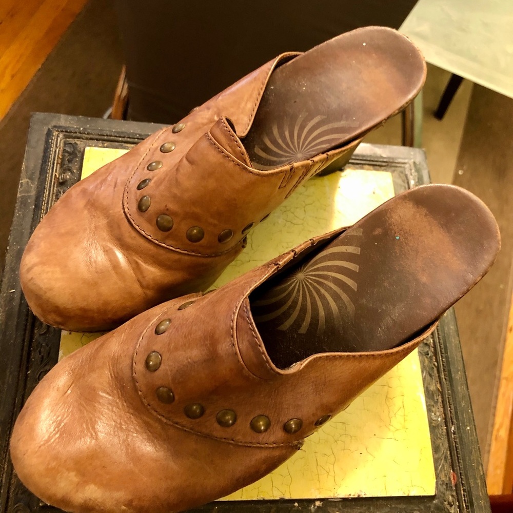 Brown Leather Clogs - image 3